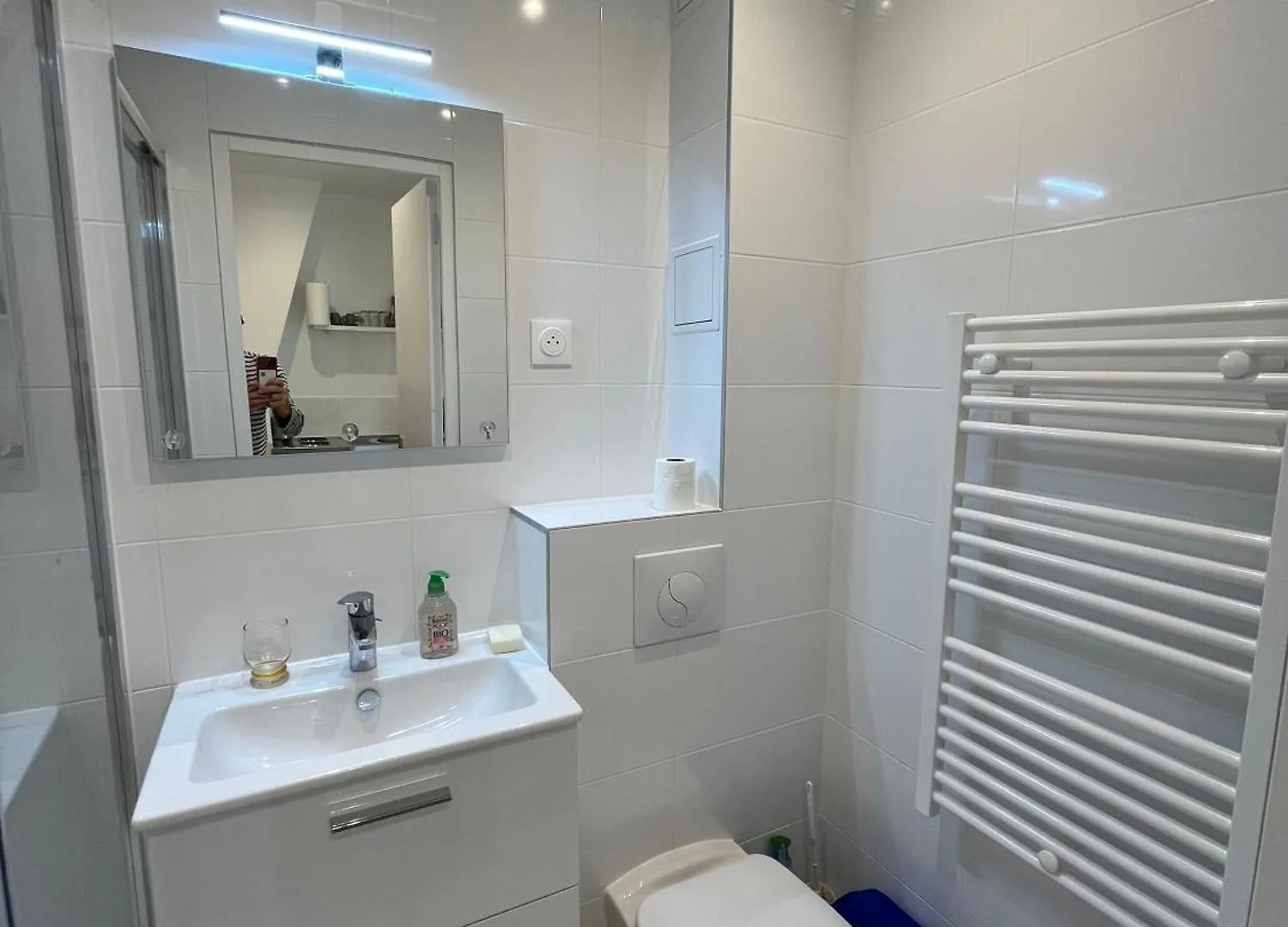 Brand New Studio In Central Paris Near Opera Appartement 0*,  Frankrijk